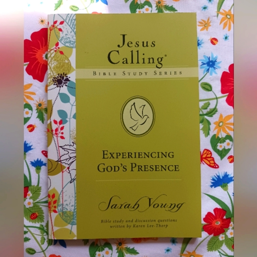Jesus Calling Study Guide - Picture 1 of 3